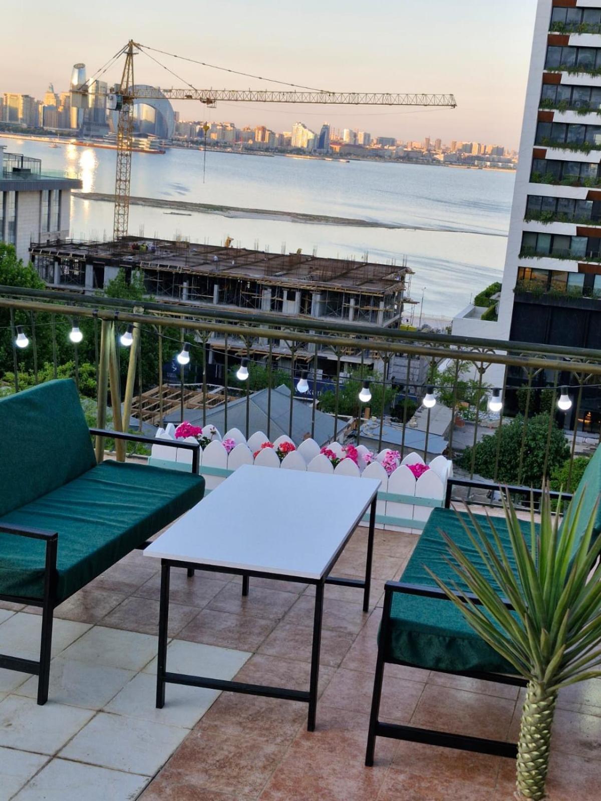 Nur Hotel & Terrace Cafe Baku Exterior photo